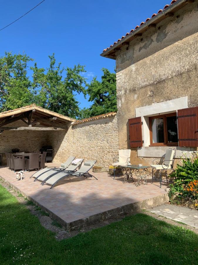 Bed and Breakfast Le Petit Manoir Brux Экстерьер фото