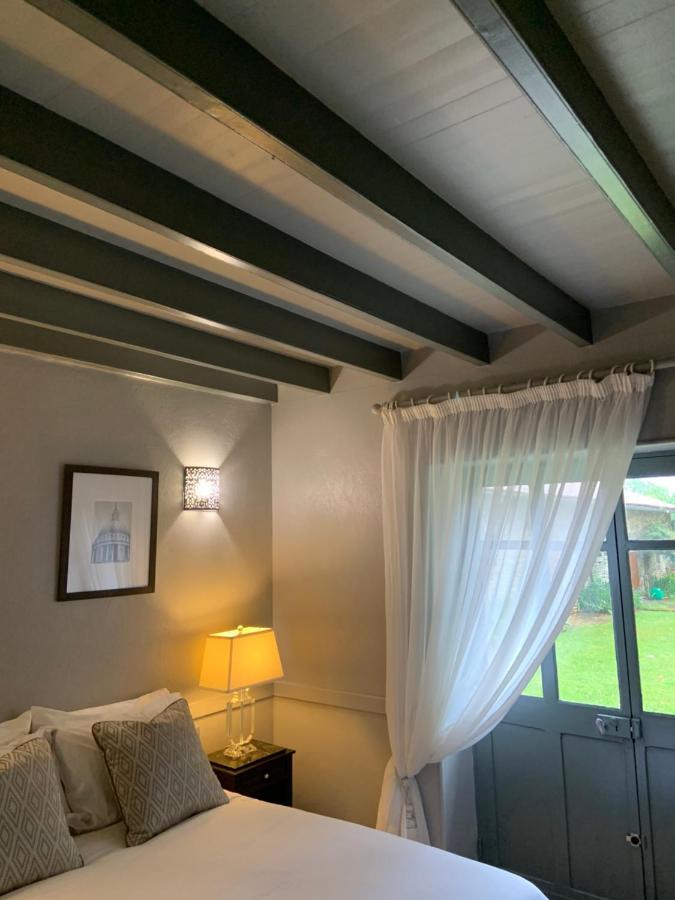 Bed and Breakfast Le Petit Manoir Brux Экстерьер фото