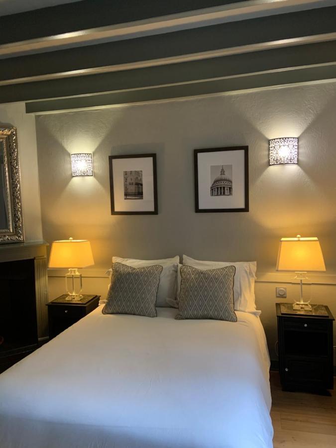 Bed and Breakfast Le Petit Manoir Brux Экстерьер фото
