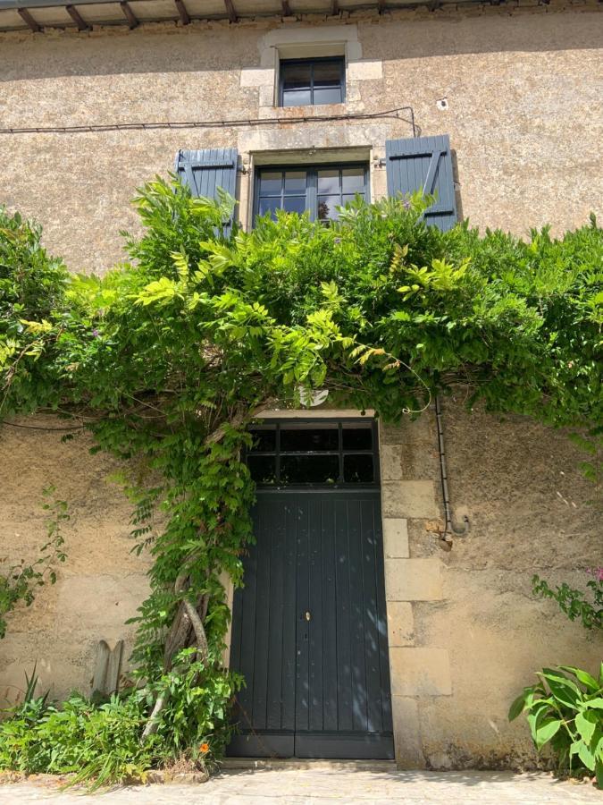 Bed and Breakfast Le Petit Manoir Brux Экстерьер фото